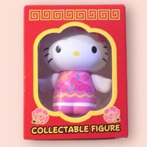 Sanrio Hello Kitty Lunar New Year Collectible Figure (Pink Dress)